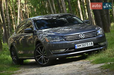 Седан Volkswagen Passat 2012 в Бердичеве