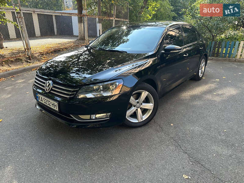 Седан Volkswagen Passat 2015 в Києві