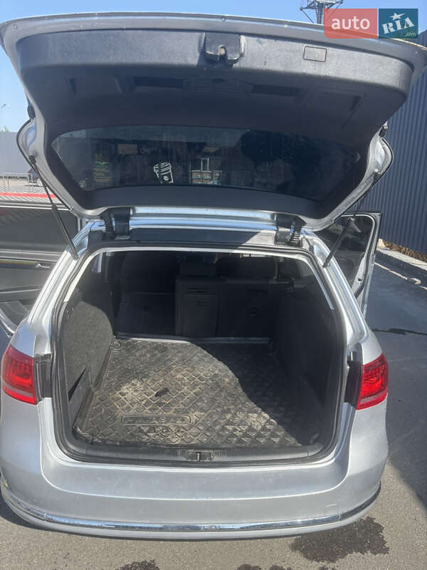 Универсал Volkswagen Passat 2011 в Полтаве фото 8 Универсал Volkswagen Passat 2011 в Полтаве