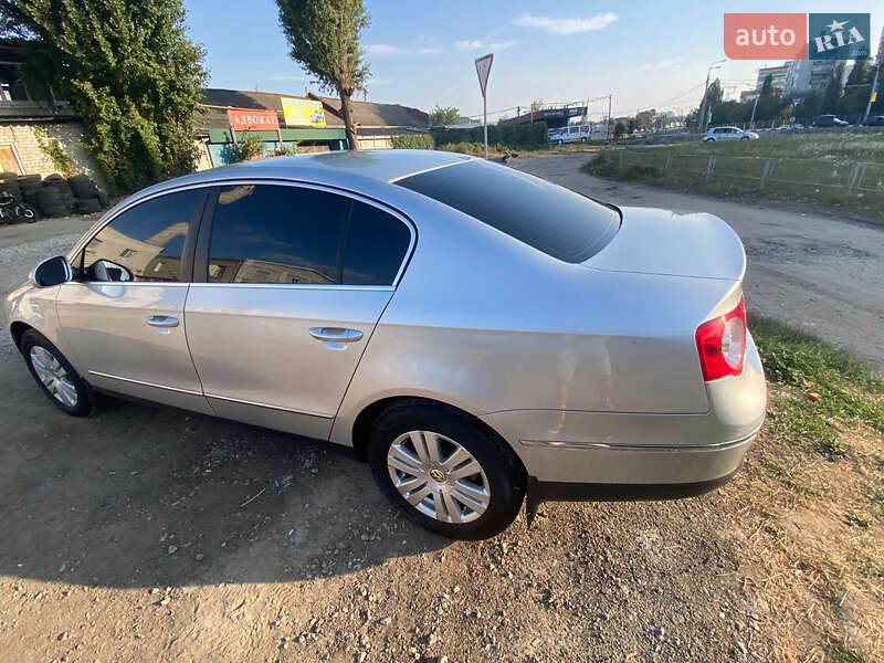 Седан Volkswagen Passat 2008 в Харькове