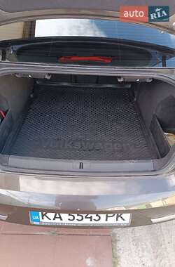 Седан Volkswagen Passat 2012 в 