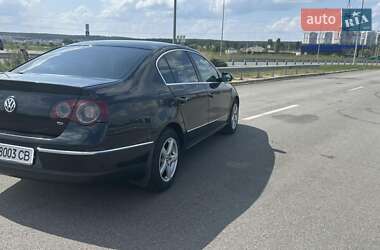 Седан Volkswagen Passat 2006 в 
