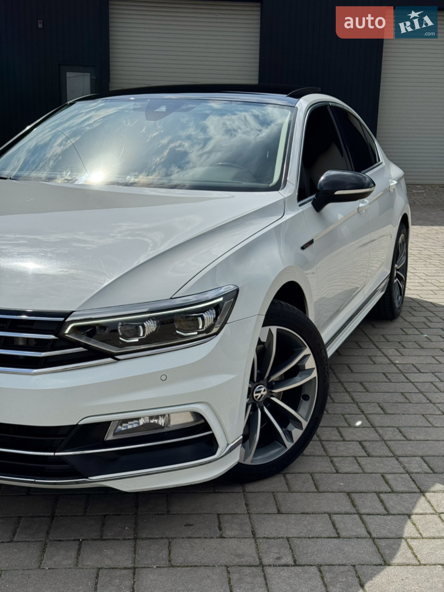 2017 Volkswagen Passat - мініатюра 15