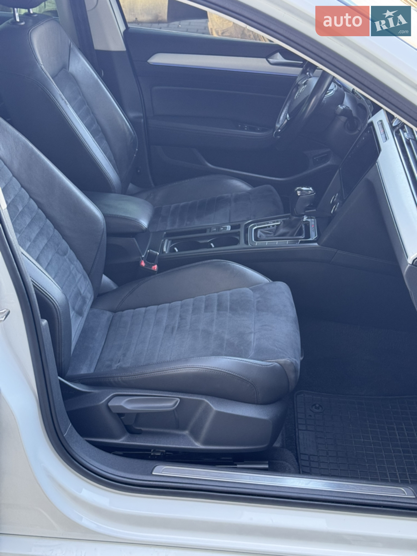 2017 Volkswagen Passat - мініатюра 44