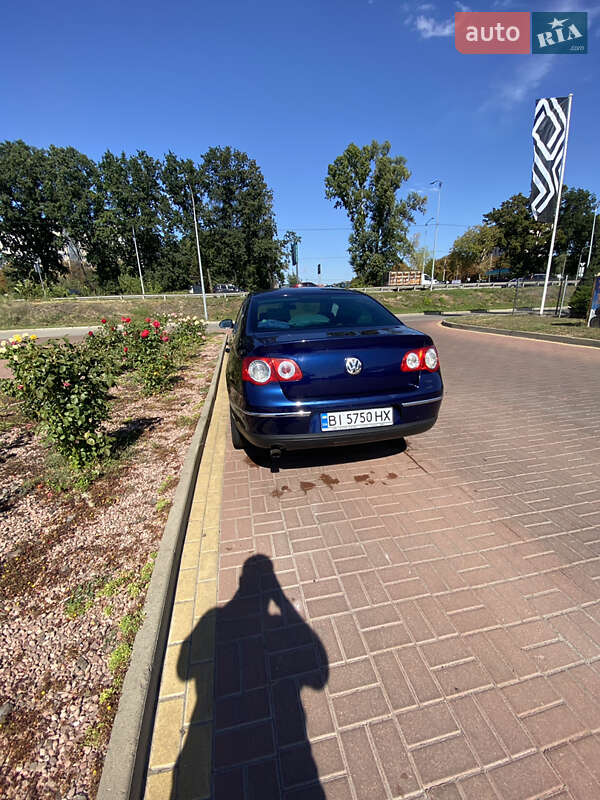 Седан Volkswagen Passat 2005 в Полтаві