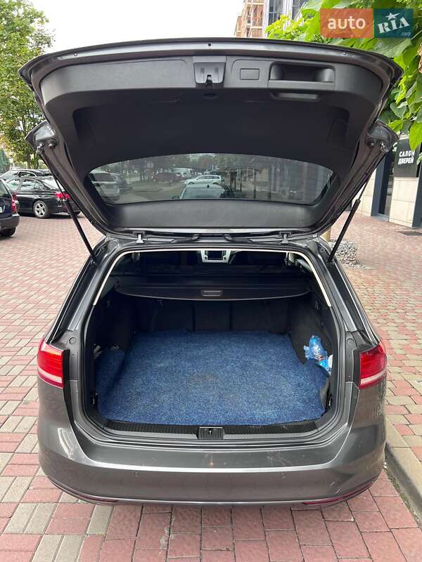 Универсал Volkswagen Passat 2016 в Львове