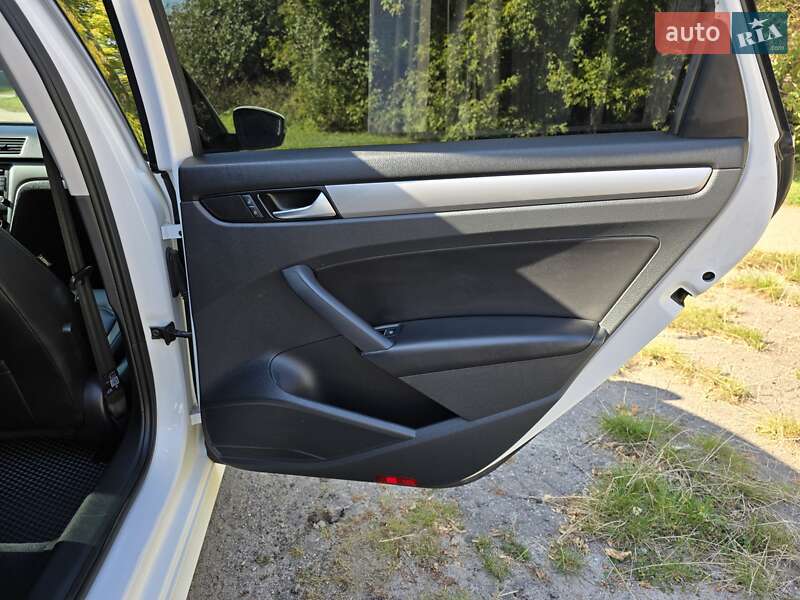Седан Volkswagen Passat 2014 в Шостке фото 39 Седан Volkswagen Passat 2014 в Шостке