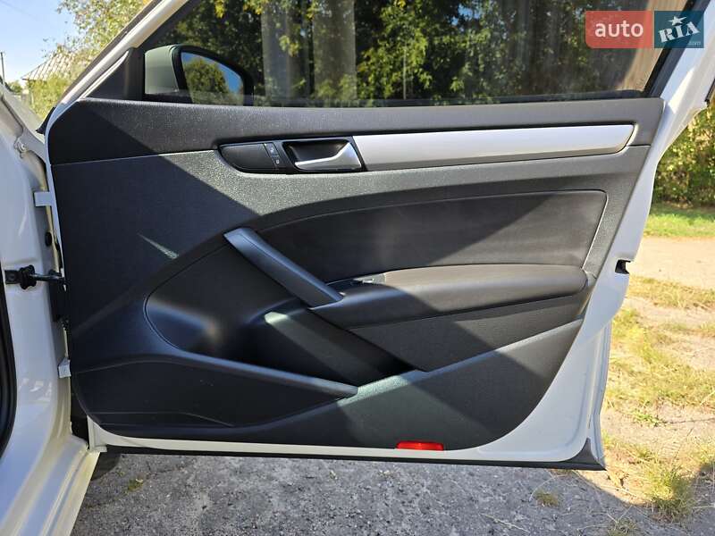 Седан Volkswagen Passat 2014 в Шостке фото 40 Седан Volkswagen Passat 2014 в Шостке