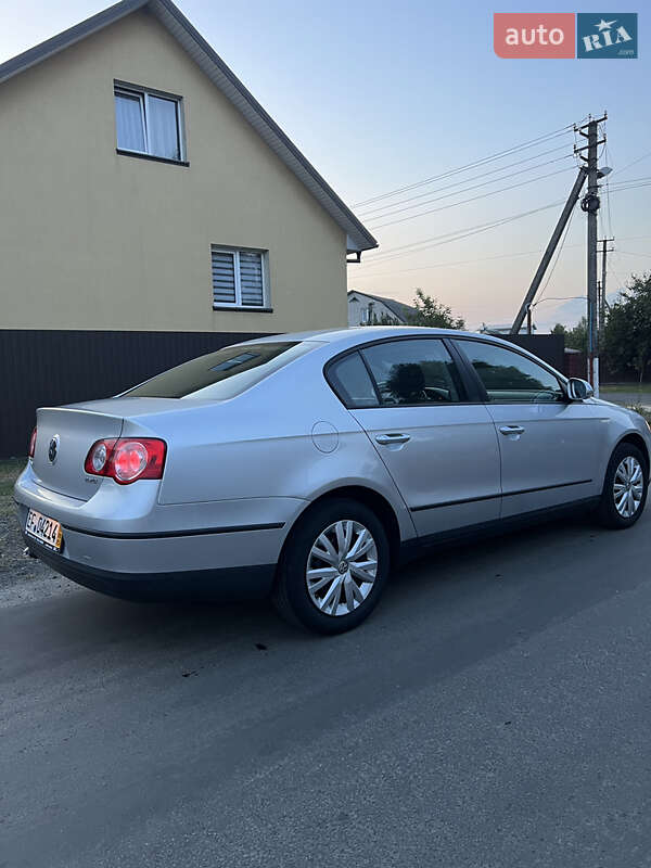 Седан Volkswagen Passat 2007 в Ковеле