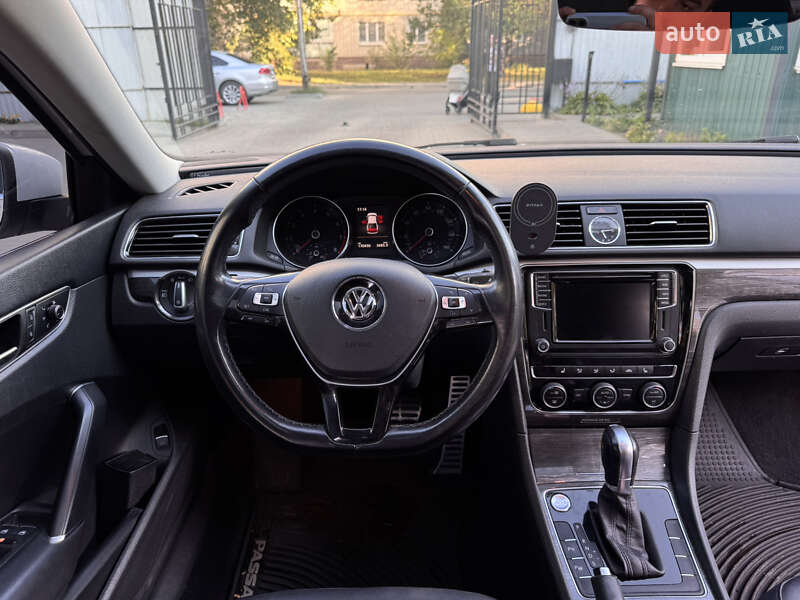 Седан Volkswagen Passat 2016 в Черкассах фото 17 Седан Volkswagen Passat 2016 в Черкассах