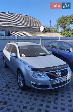 Універсал Volkswagen Passat 2009 в Корсунь-Шевченківському