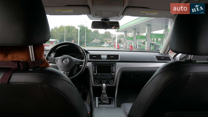 Седан Volkswagen Passat 2015 в Вінниці