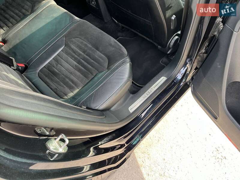 Универсал Volkswagen Passat 2012 в Коростене