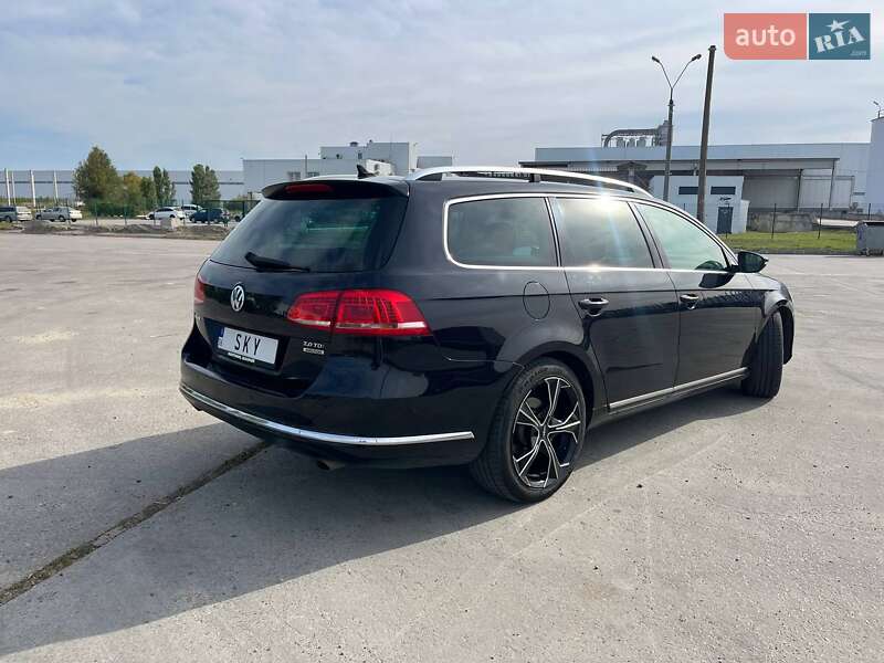Универсал Volkswagen Passat 2012 в Коростене