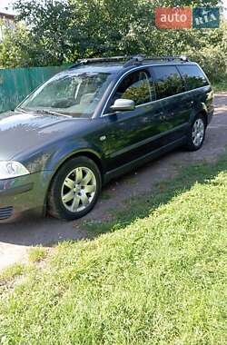 Универсал Volkswagen Passat 2000 в Киеве