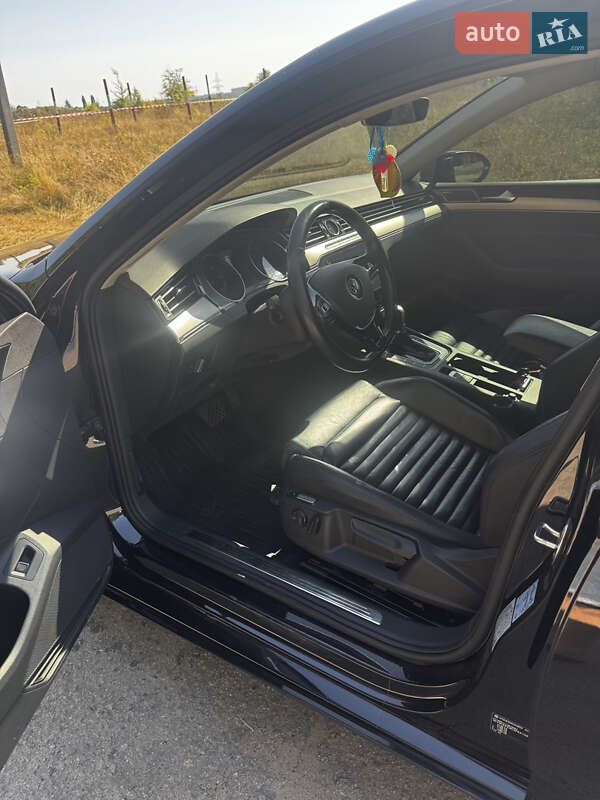 Универсал Volkswagen Passat 2014 в Умани
