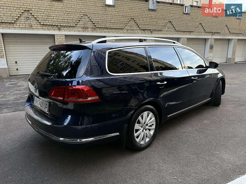 Універсал Volkswagen Passat 2011 в Києві фото 10 Універсал Volkswagen Passat 2011 в Києві