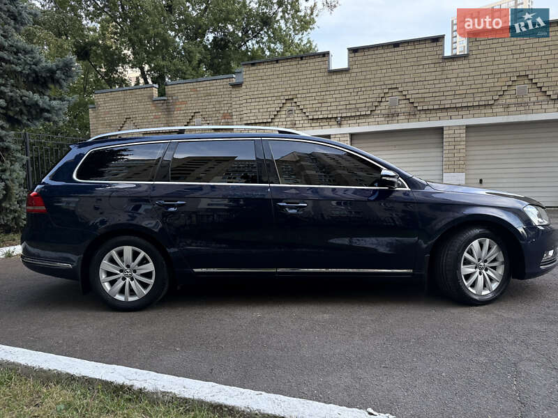 Універсал Volkswagen Passat 2011 в Києві фото 11 Універсал Volkswagen Passat 2011 в Києві