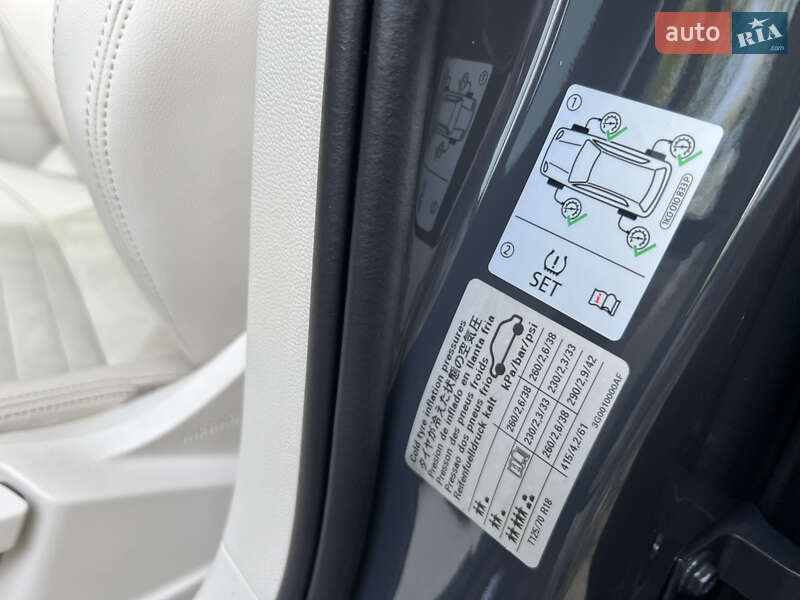 Седан Volkswagen Passat 2017 в Трускавці