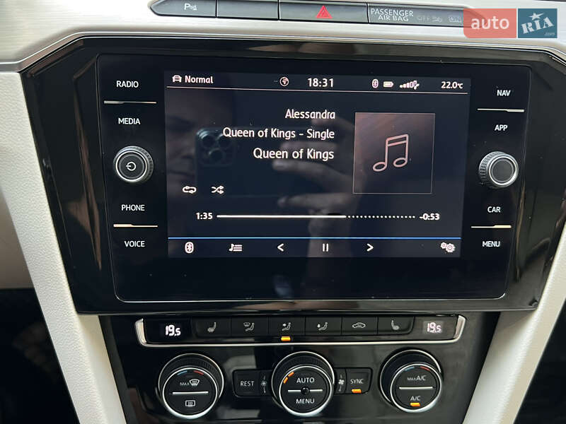 Седан Volkswagen Passat 2017 в Трускавці