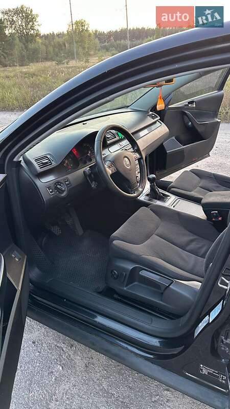 Седан Volkswagen Passat 2007 в Ахтырке