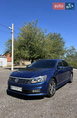 Седан Volkswagen Passat 2017 в Кривом Роге