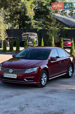 Седан Volkswagen Passat 2016 в Киеве