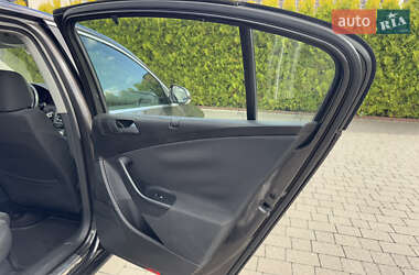 Седан Volkswagen Passat 2007 в 
