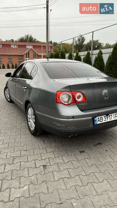 Седан Volkswagen Passat 2006 в Вапнярке