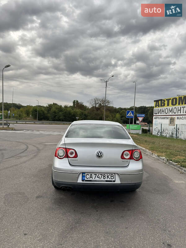 Седан Volkswagen Passat 2006 в Умани
