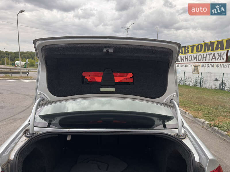 Седан Volkswagen Passat 2006 в Умани