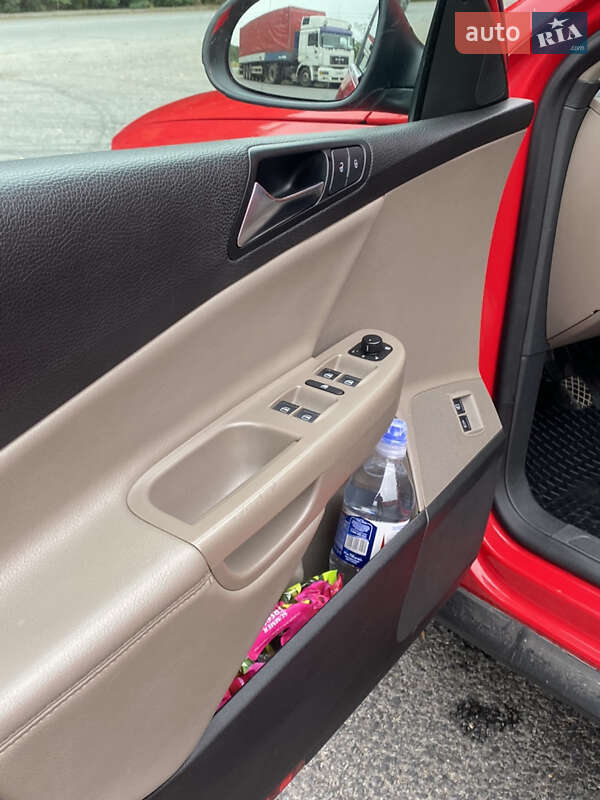 Универсал Volkswagen Passat 2010 в Виннице