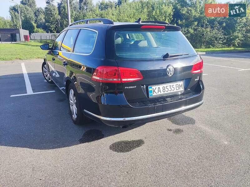 Универсал Volkswagen Passat 2014 в Киеве