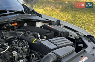 Седан Volkswagen Passat 2013 в 