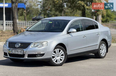 Седан Volkswagen Passat 2008 в Дніпрі