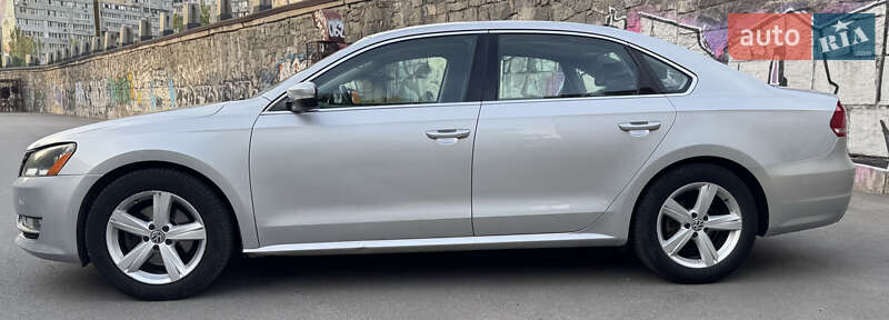Седан Volkswagen Passat 2015 в Дніпрі