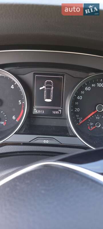 Универсал Volkswagen Passat 2017 в Запорожье фото 11 Универсал Volkswagen Passat 2017 в Запорожье