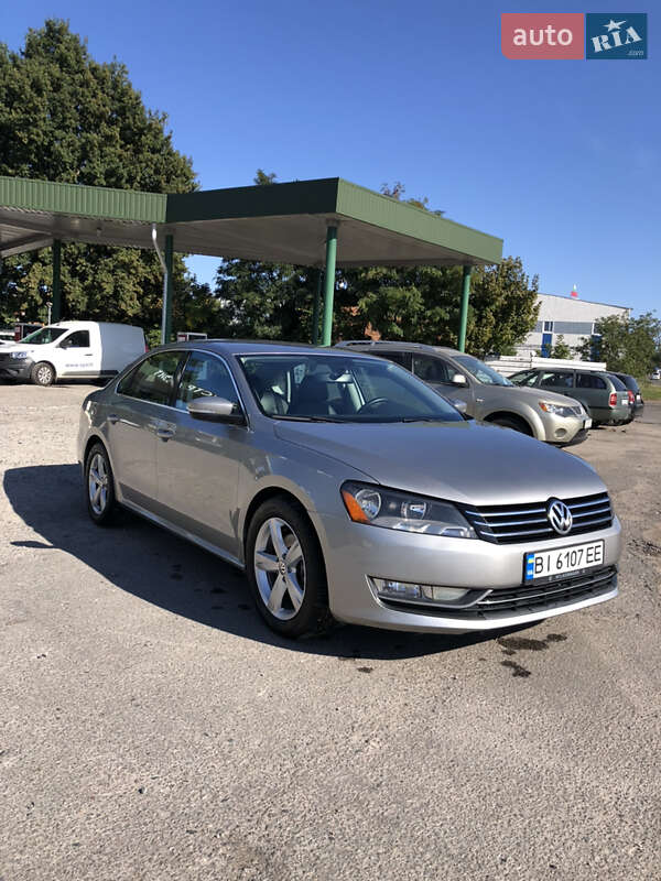 Седан Volkswagen Passat 2013 в Полтаві