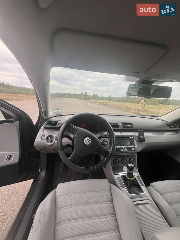 Універсал Volkswagen Passat 2008 в Любешові