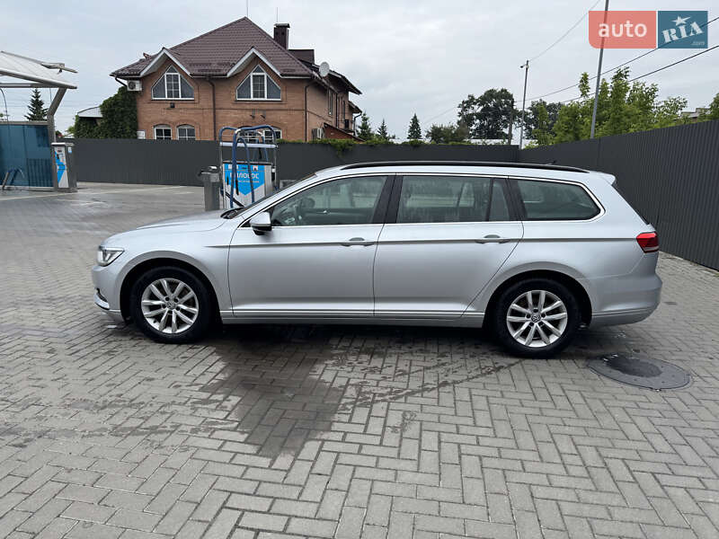Универсал Volkswagen Passat 2017 в Сарнах