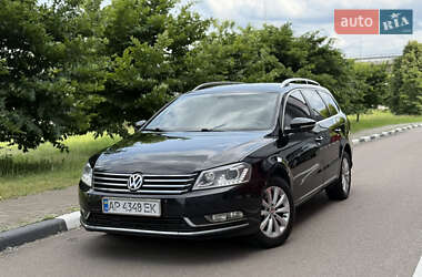 Универсал Volkswagen Passat 2014 в Киеве