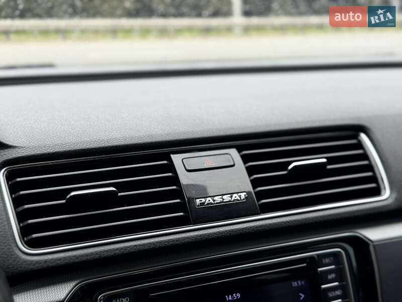 Седан Volkswagen Passat 2017 в Виннице