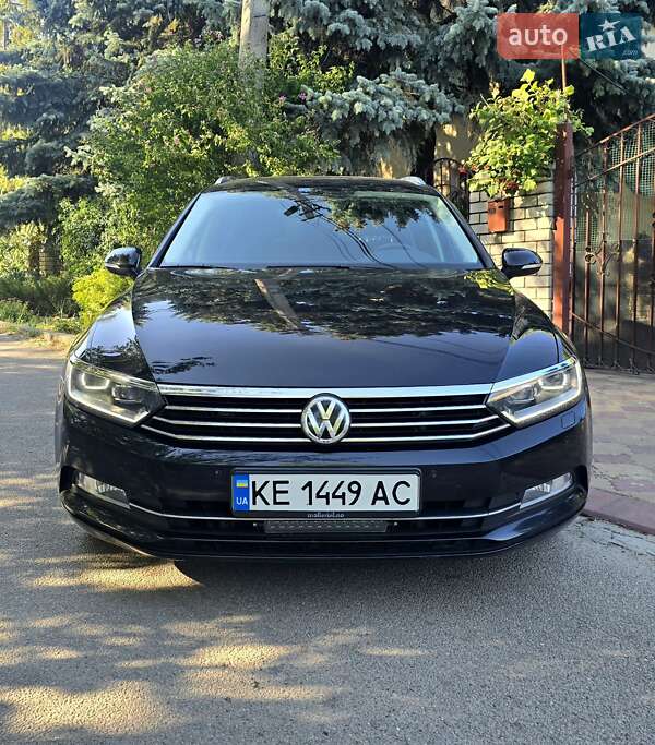 Універсал Volkswagen Passat 2018 в Дніпрі