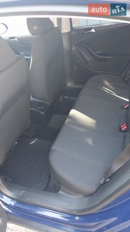 Седан Volkswagen Passat 2008 в Полтаві