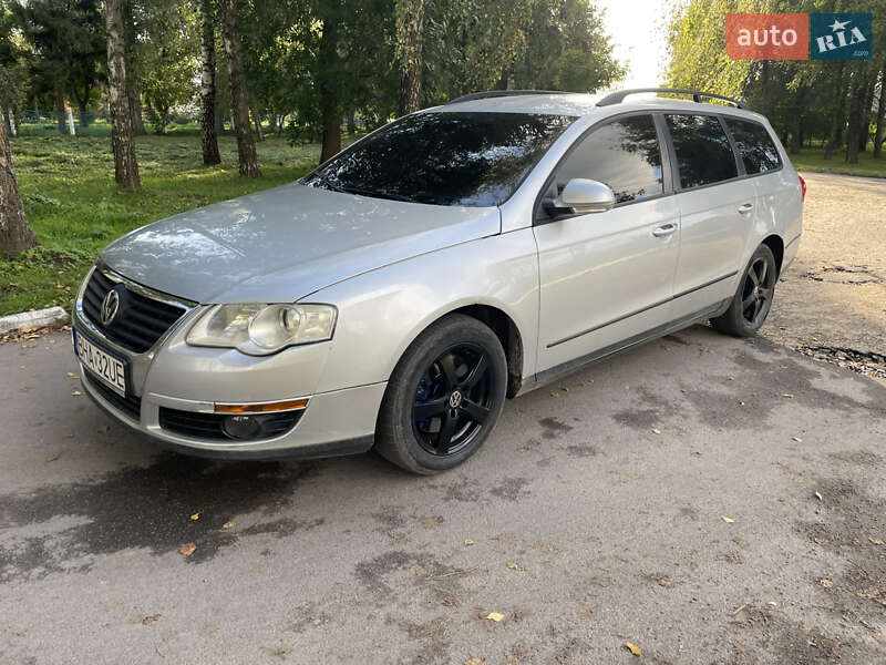 Универсал Volkswagen Passat 2006 в Корце