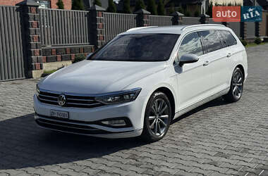 Универсал Volkswagen Passat 2020 в Луцке