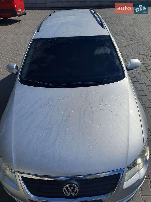 Универсал Volkswagen Passat 2006 в Житомире