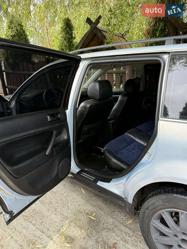 Універсал Volkswagen Passat 2002 в Смілі