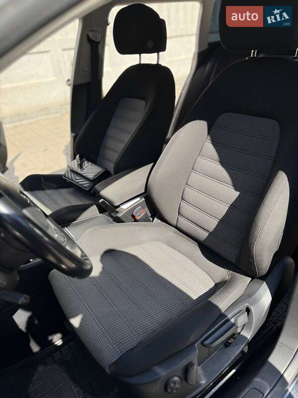 Универсал Volkswagen Passat 2014 в Кривом Роге