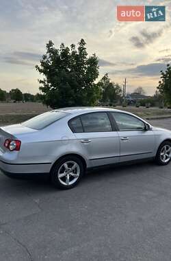 Седан Volkswagen Passat 2007 в 